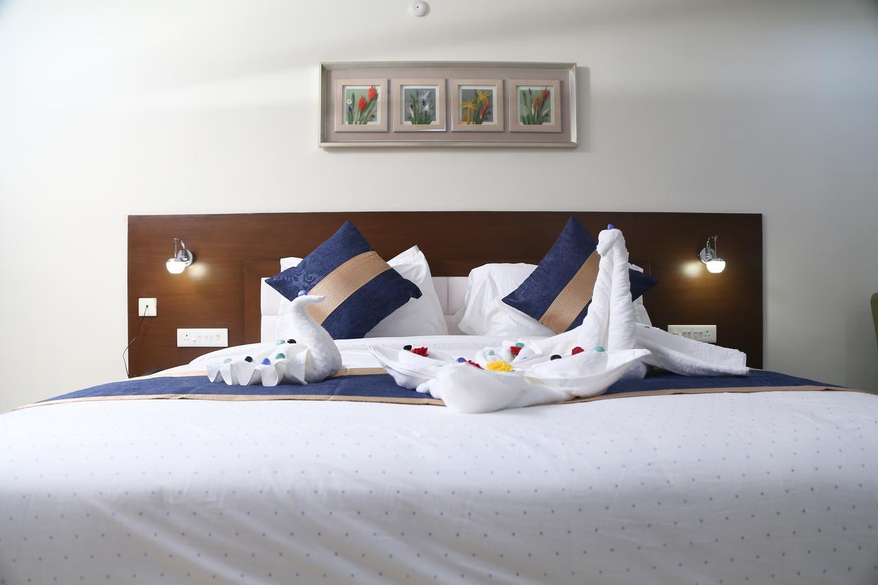 Hotel Suraj Grand Nandyal Esterno foto