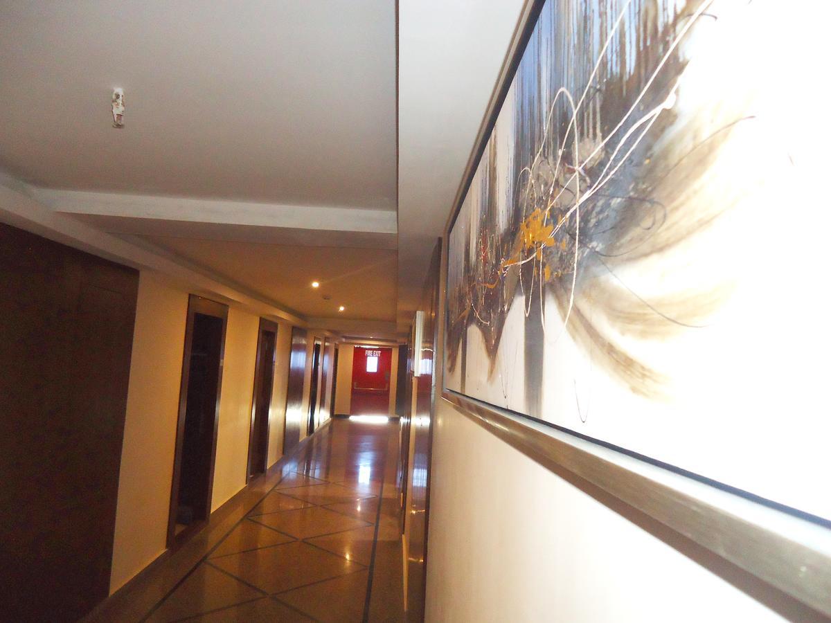 Hotel Suraj Grand Nandyal Esterno foto