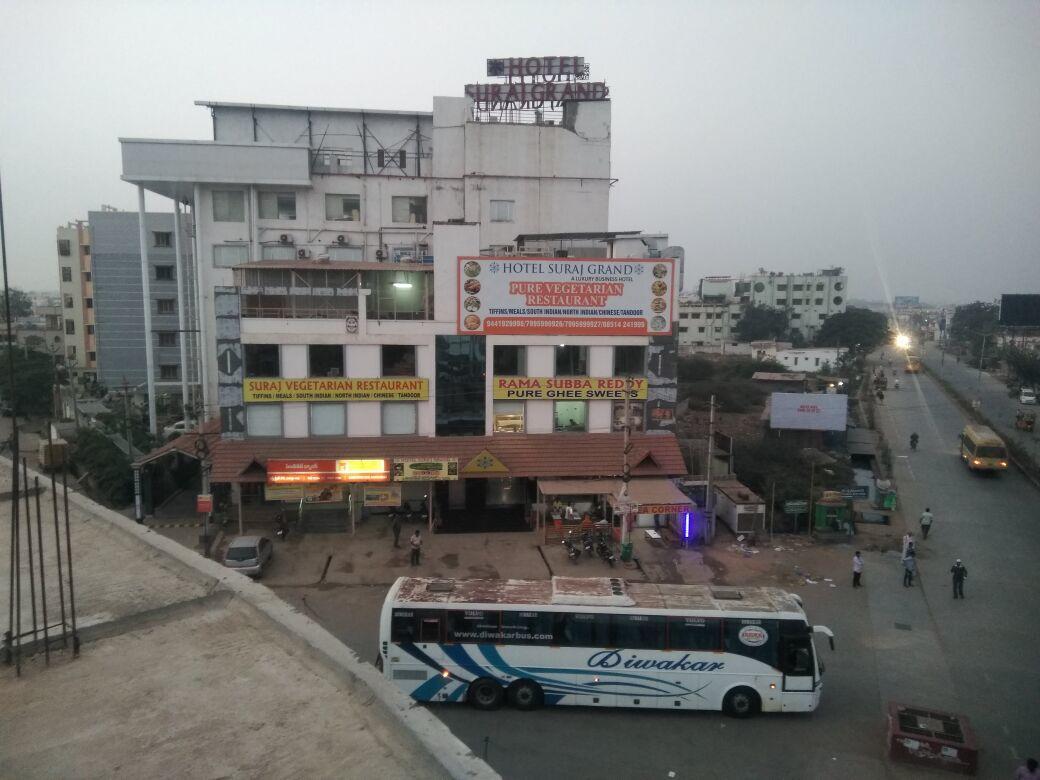 Hotel Suraj Grand Nandyal Esterno foto